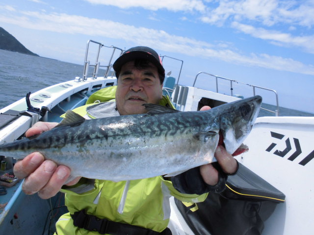 大山沖、極太マサバだ!凄いっ!