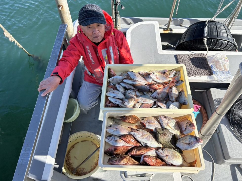 活きウタセ五目釣り!入れ食い!