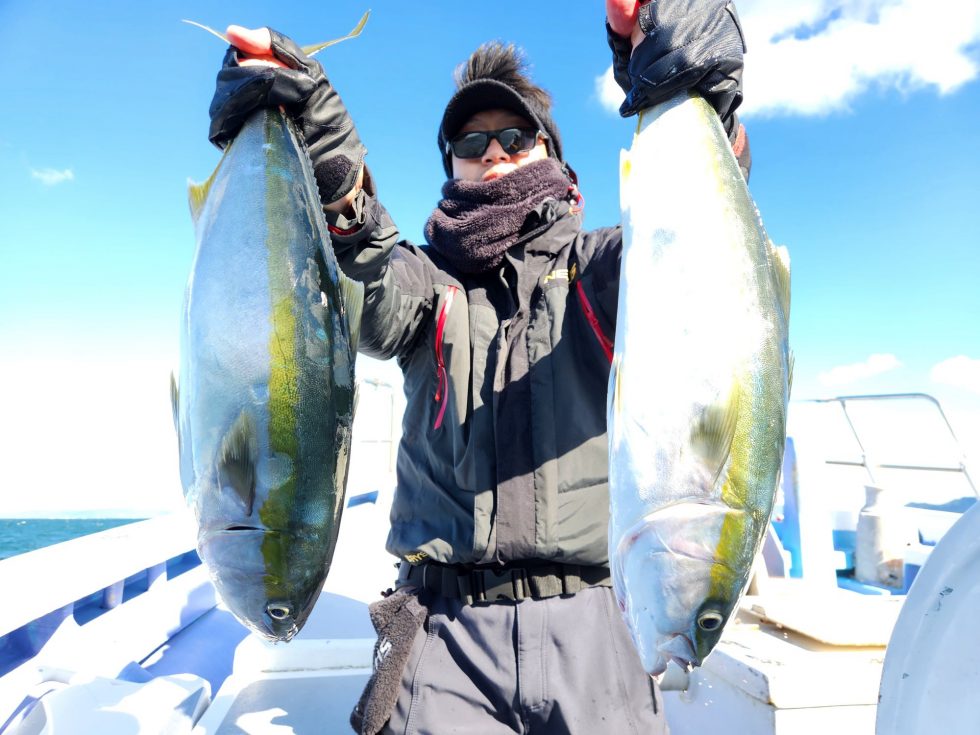 明日(金)テンヤタチウオ、イワシ泳がせ、出船確定!