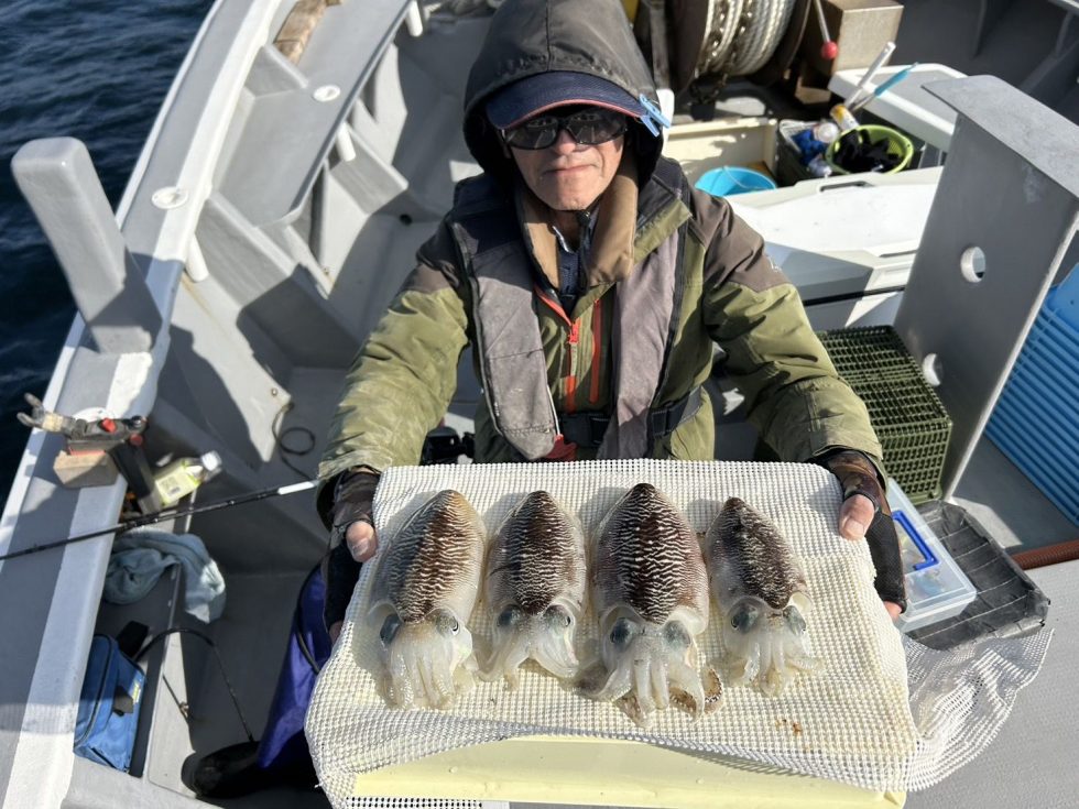 コウイカ好調ー！オモリ40号でアタリもとりやすい！