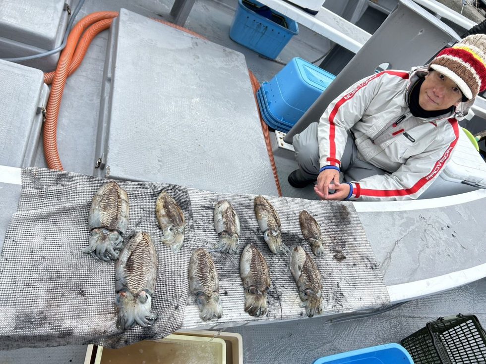 コウイカ船中82、タコ入れると船中100杯オーバー!