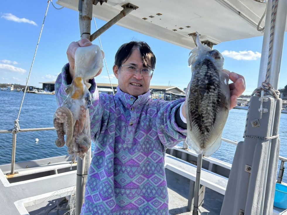 明日(日)コウイカ出船確定、泳がせ出船確定！