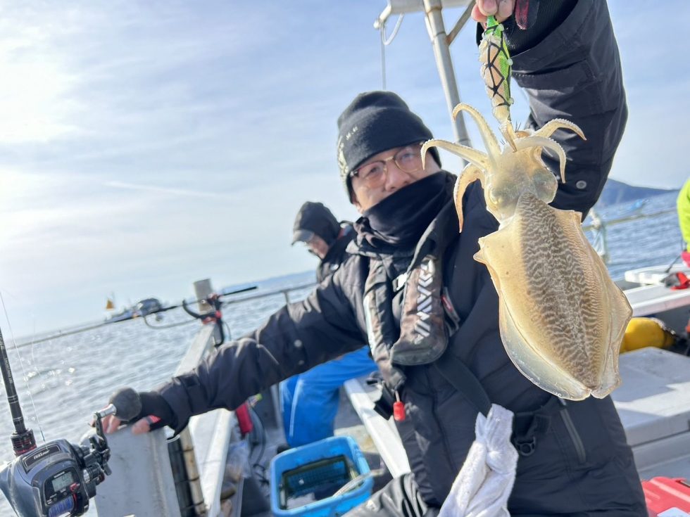 忠栄丸恒例コウイカ釣りへ!