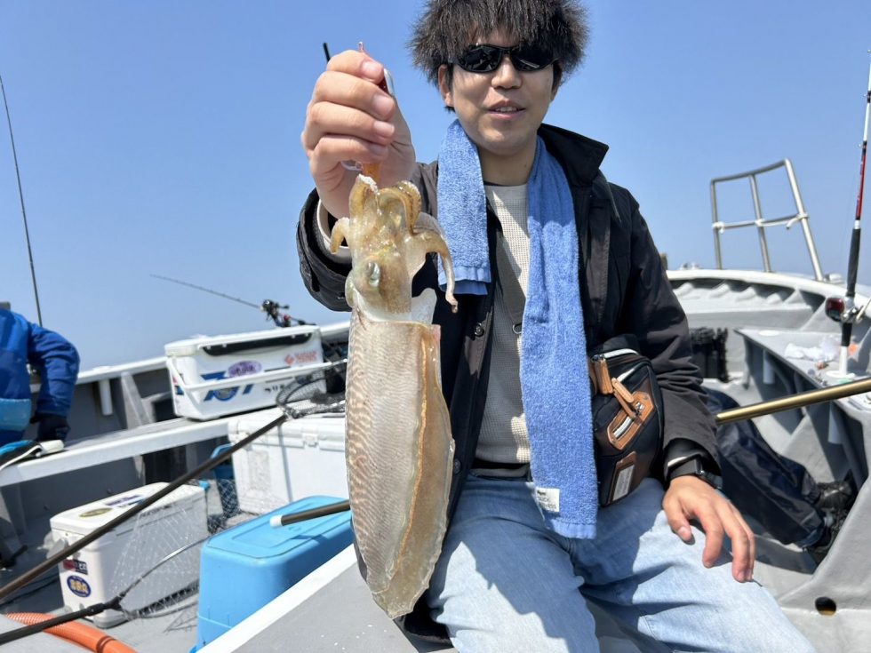 明日(月)も出船確定です。予約受付中！