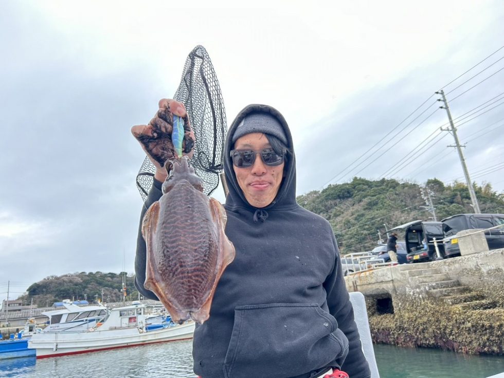 和歌山県の日高港から｢みなと丸｣さん！遠いところからありがとうございました。船のお手伝いもしていただき感謝です