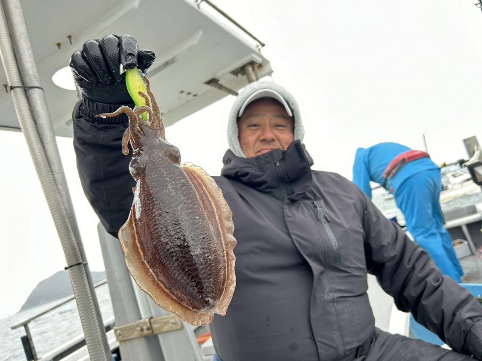肉厚コウイカにご満悦～
