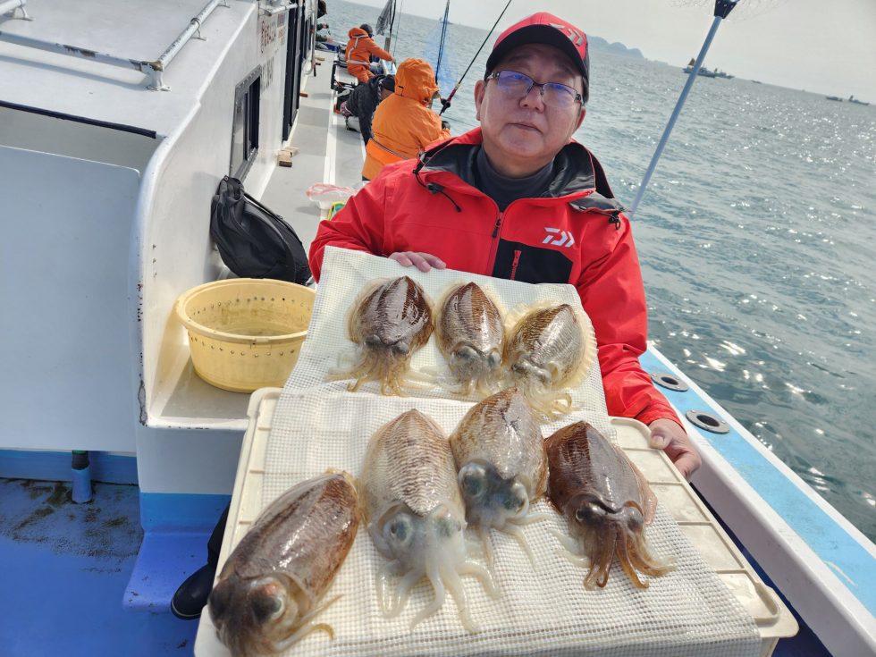 肉厚コウイカ爆乗りっ！