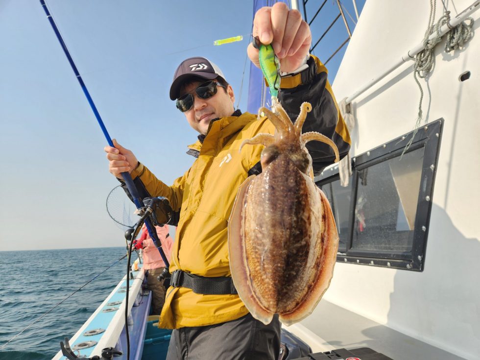明日もコウイカ出船確定しました！朝の飛び入り大歓迎