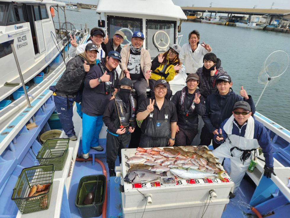 皆さんありがとうございました!ひとつテンヤ真鯛釣り今後も出船です!
