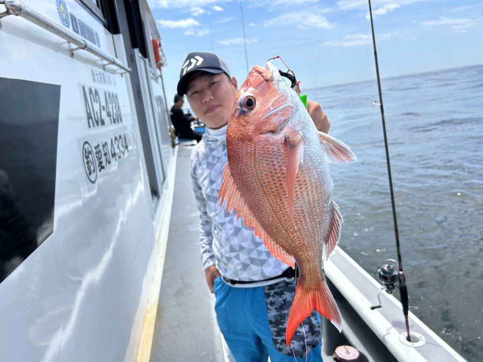 面白いように真鯛ヒット!