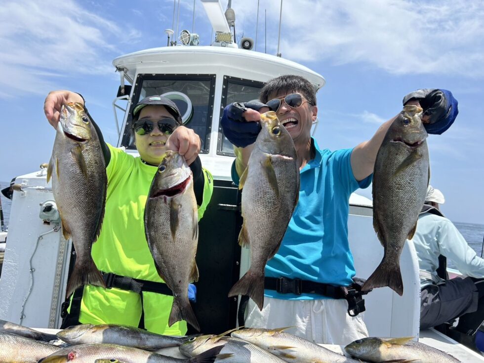 明日(金)イサキ釣り、一つテンヤ、出船!
