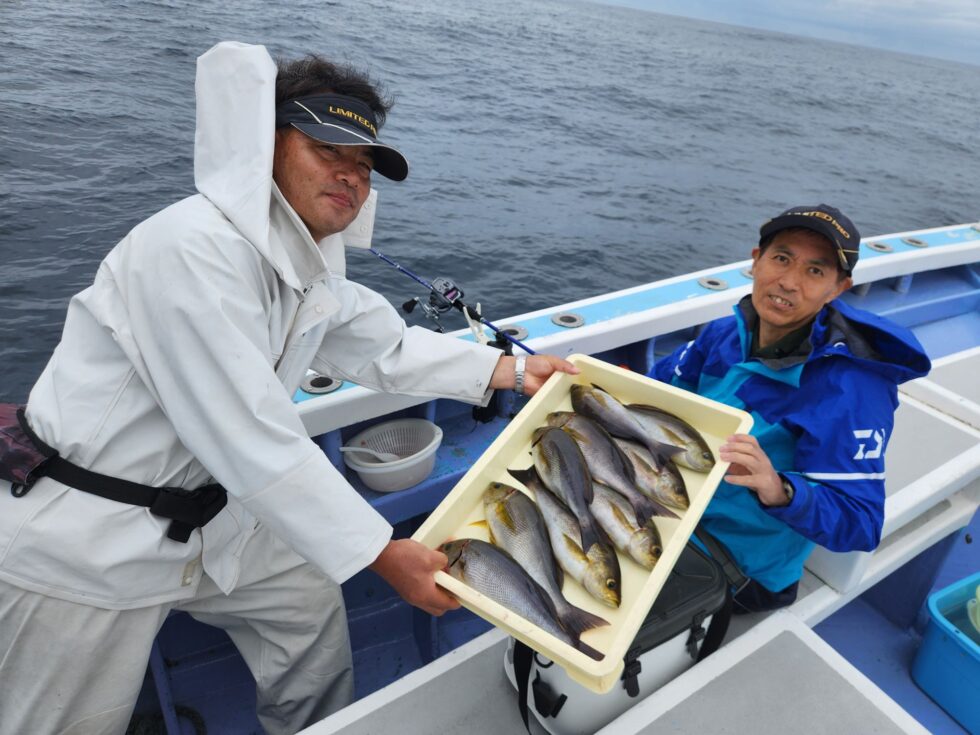明日(木)もイサキ釣り出船確定です！お待ちしてます