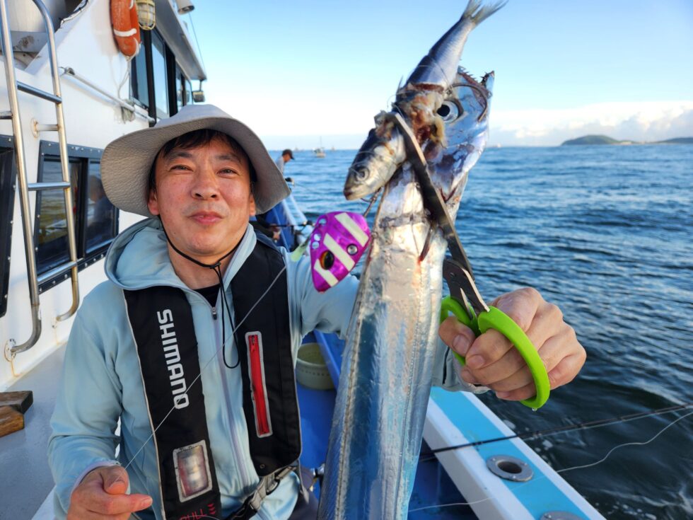 2隻分乗で少人数でしたがほとんど方が10本越え!