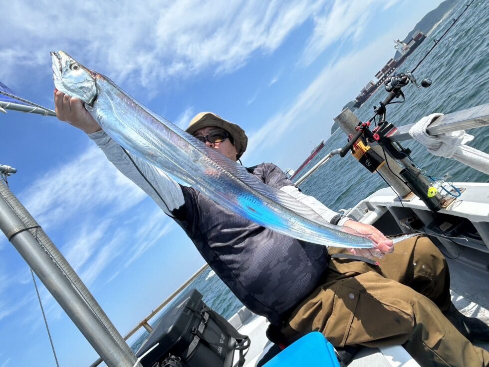 伊良湖水道極太タチウオ！