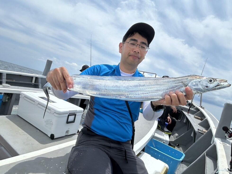 伊良湖水道テンヤタチウオ専門で出船中！