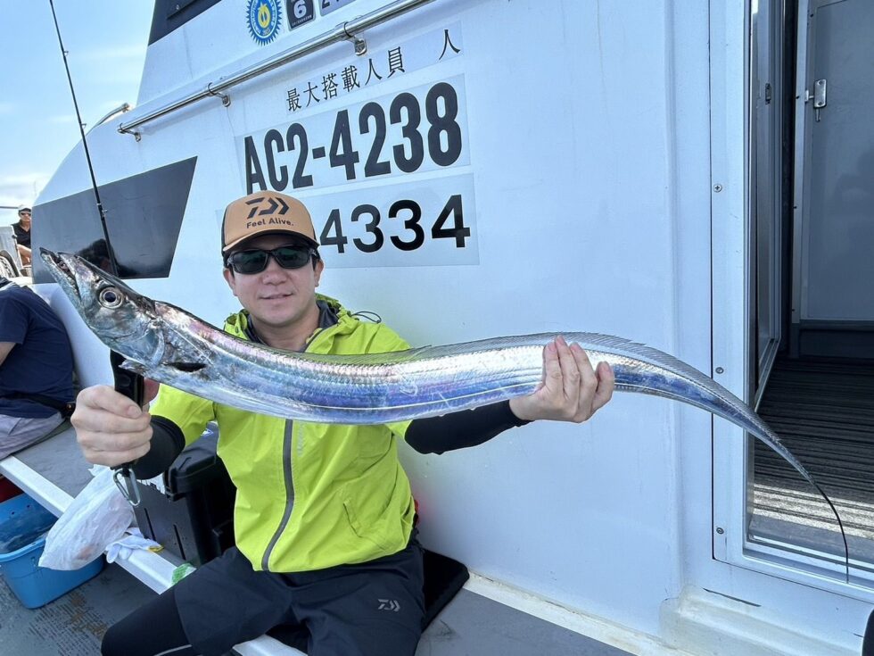 明日(金)も２隻に分乗します。朝の飛び入りOKですよ