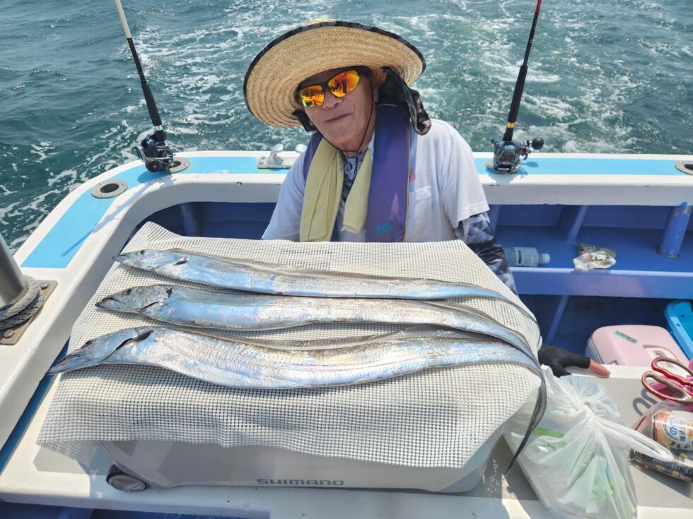 明日(火)空き多数、お待ちしてます