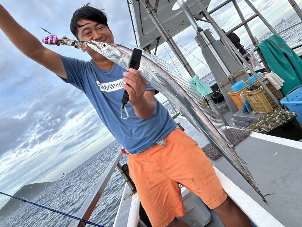 伊良湖水道テンヤタチウオ専門！