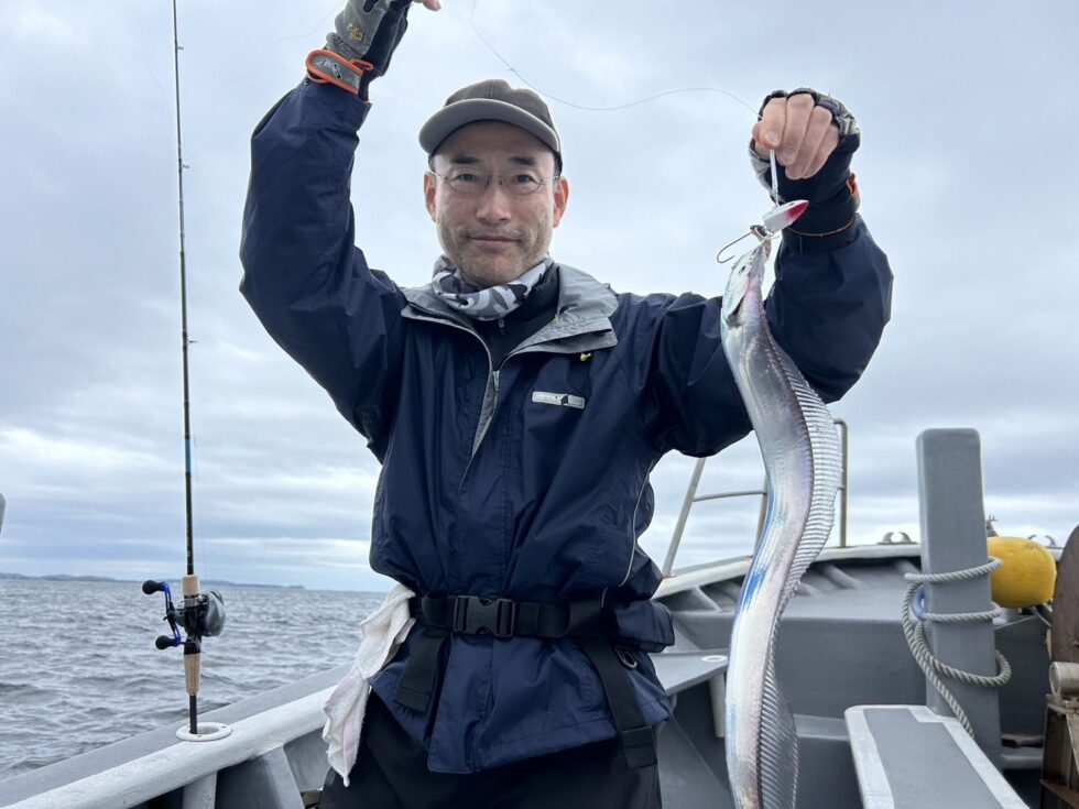 午後ショート便タチウオ出船！荒食い！