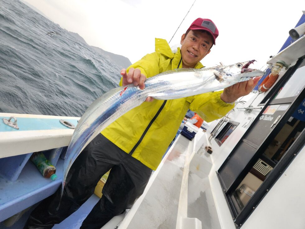 大型タチウオ豪快！