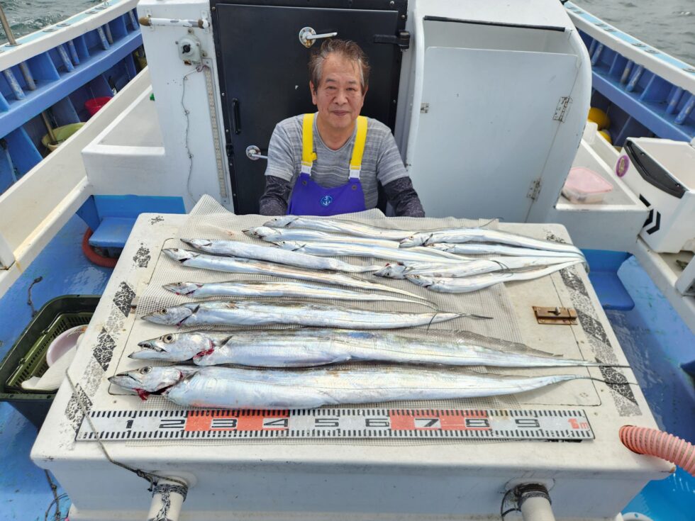 テンヤタチウオ専門で出船中！