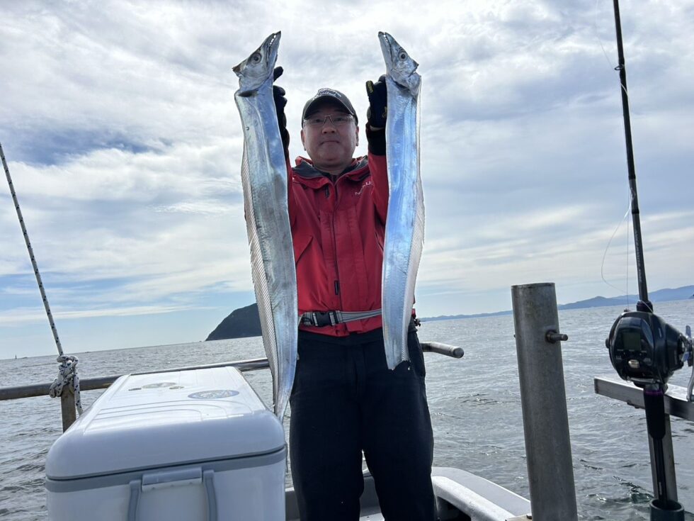 明日(金)テンヤタチウオ、一つテンヤ、出船確定！どちらも朝の飛び入りOK