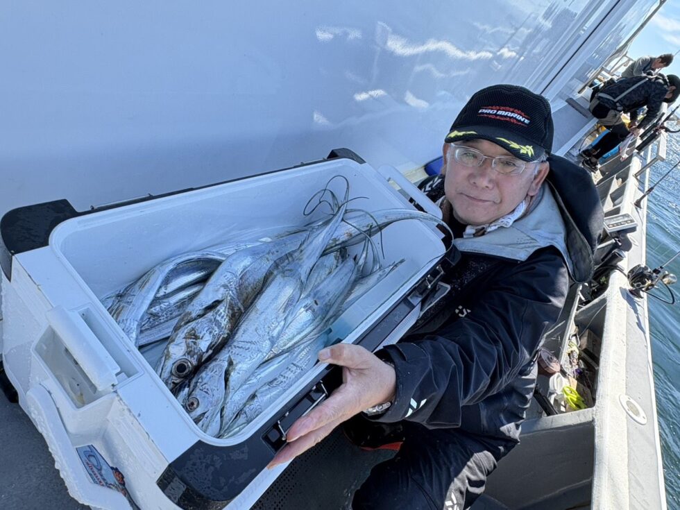 伊良湖水道入れ食い!