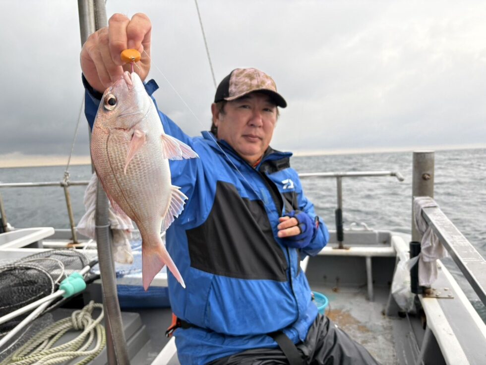 伊勢湾一つテンヤお問い合わせ多数です!