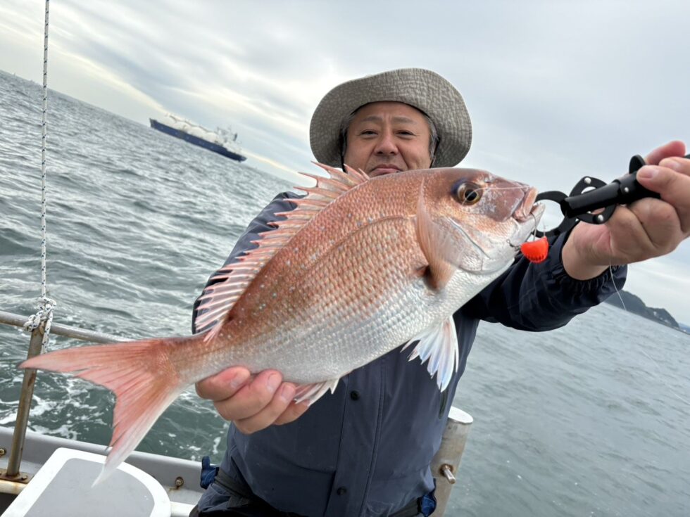 凄い1日でした!伊勢湾一つテンヤ真鯛釣りへ是非!