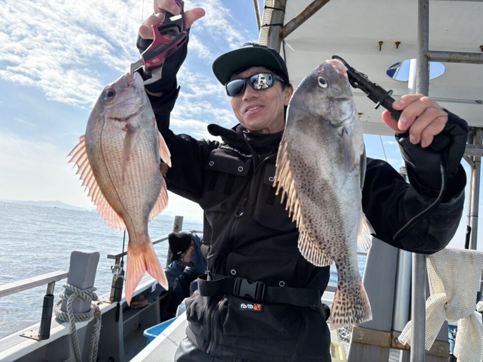 伊勢湾一つテンヤ真鯛船、予約受付中!