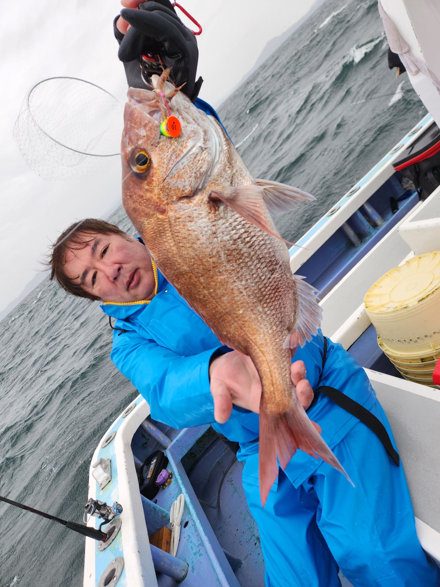 一つテンヤ真鯛釣り！朝イチいきなり真鯛50㎝！