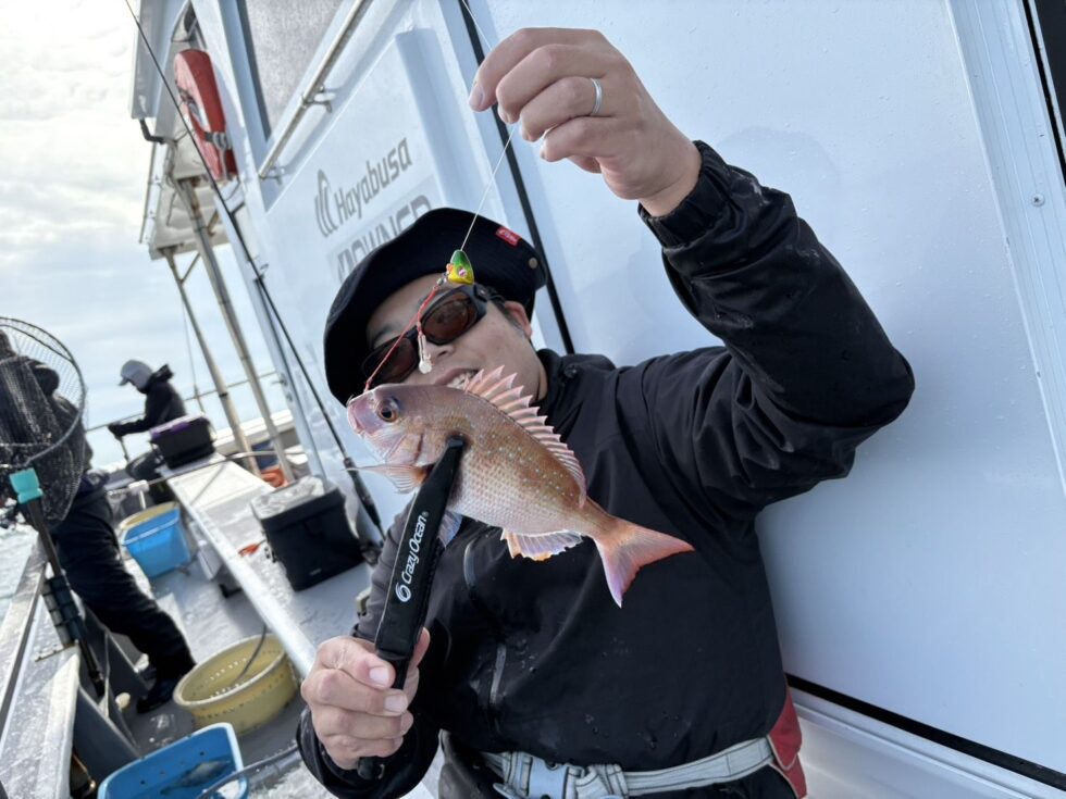 土曜日、一つテンヤ真鯛船、タチウオ船、出船確定です！