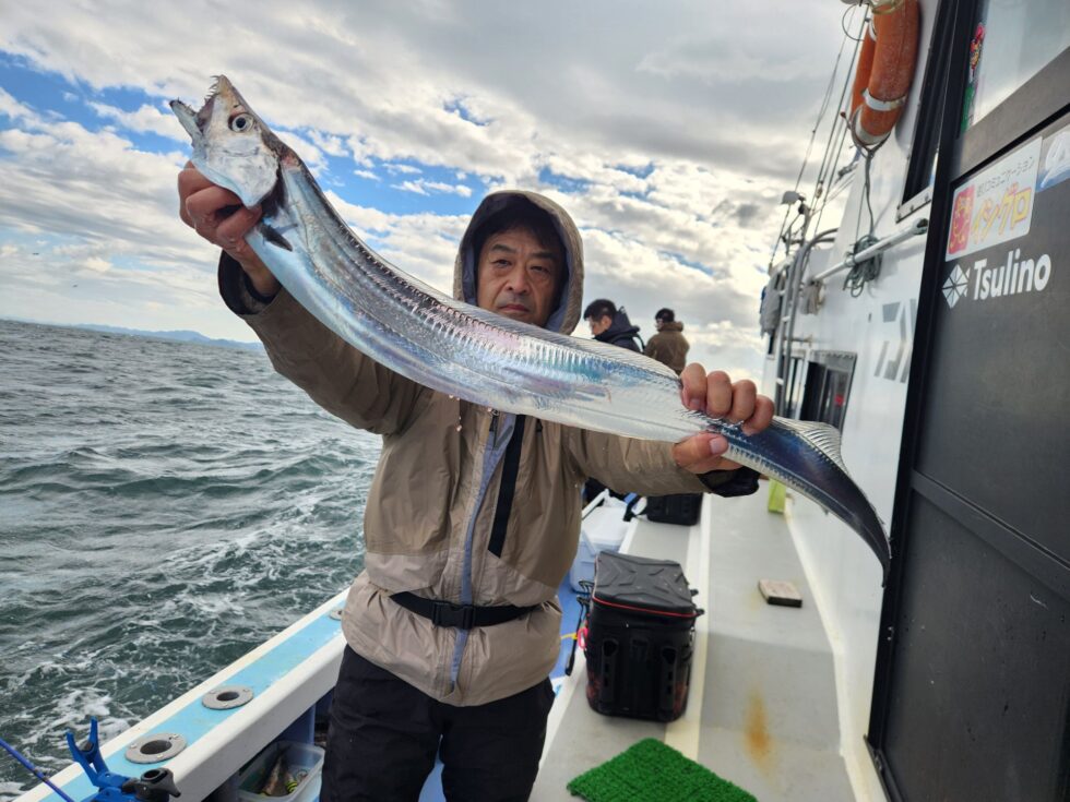 伊良湖沖タチウオ出船!