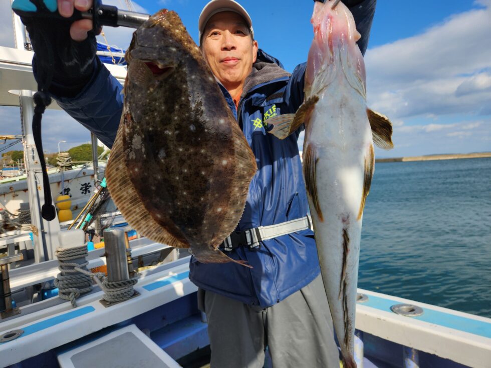 明日(土)泳がせ船、ウタセ五目船、出船です！