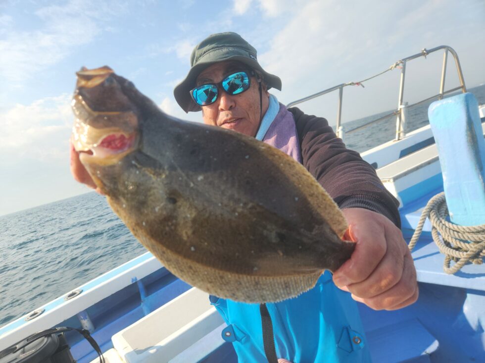 イワシ泳がせ船!