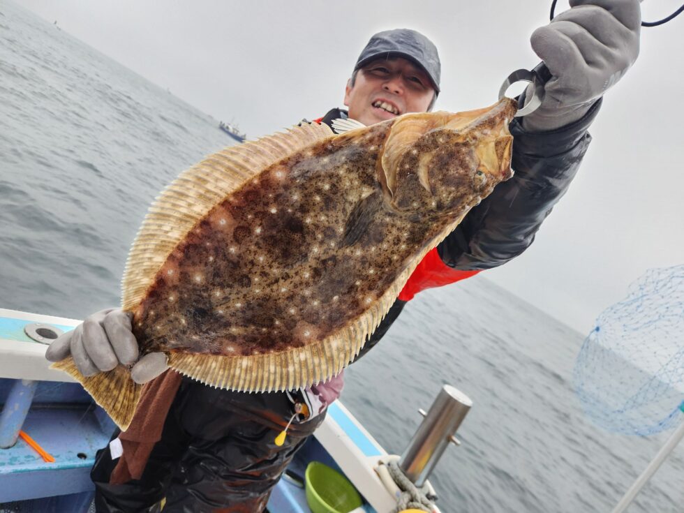 イワシ泳がせ船！大型ヒラメ、青物爆発！