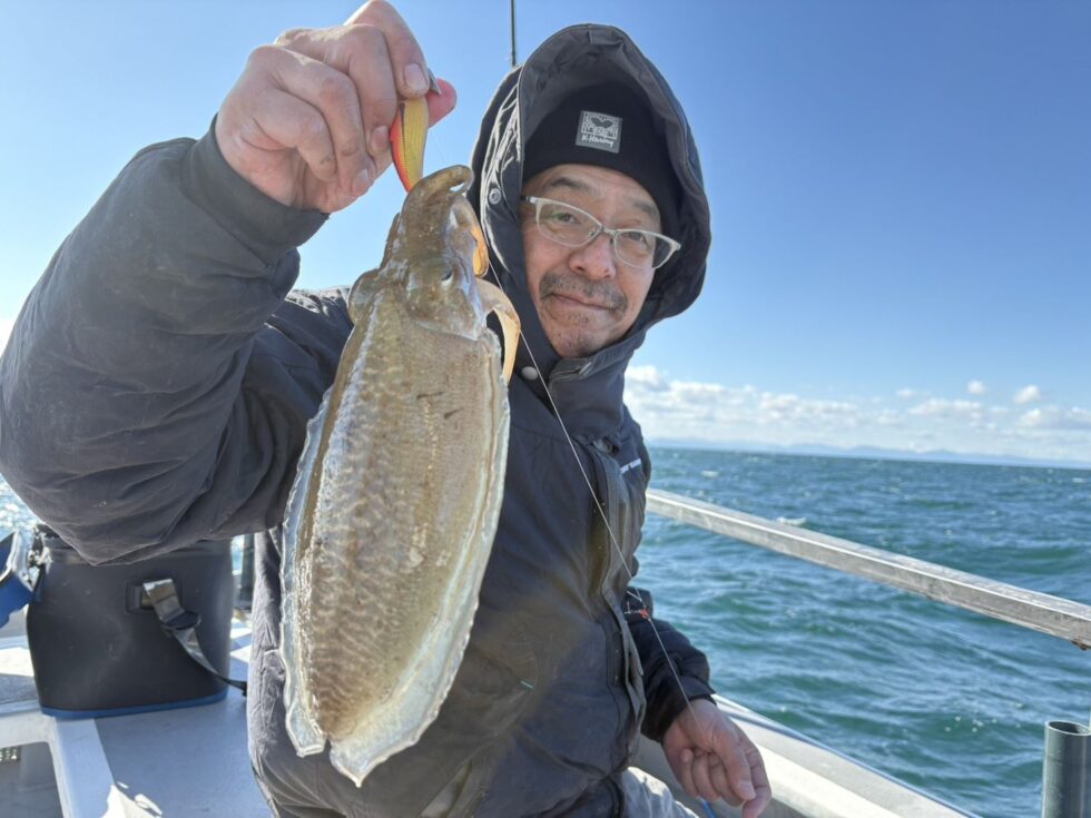 コウイカ船、泳がせ船、予約受付中！