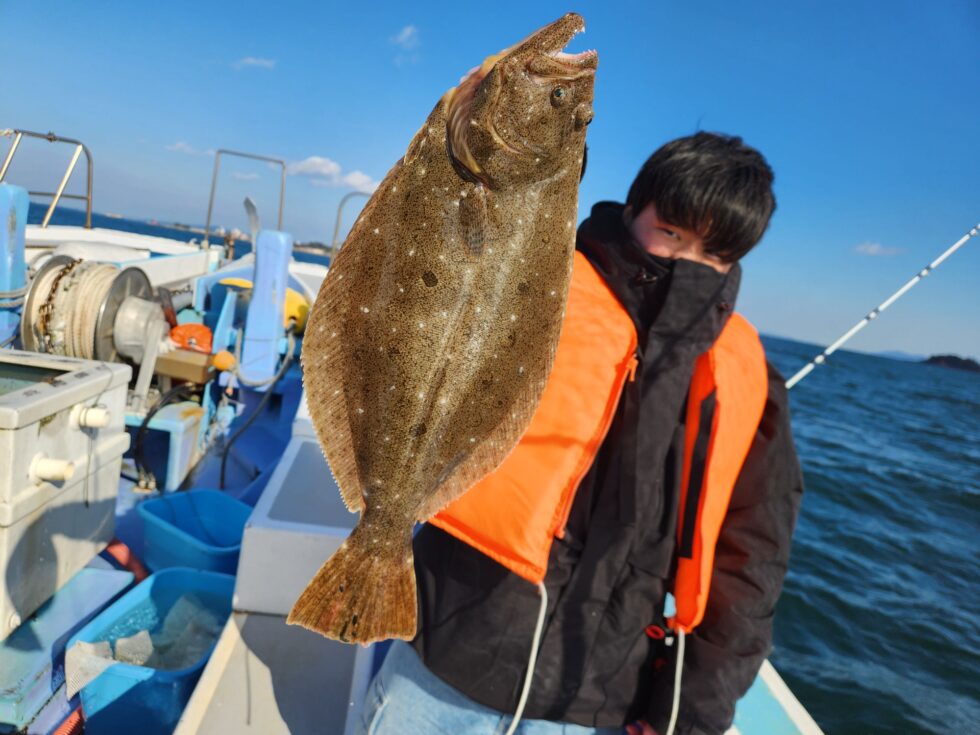 コウイカ船、泳がせ船、予約受付中！