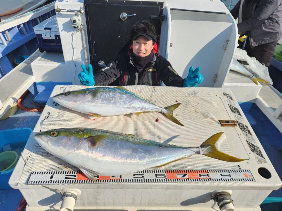 1メーター弱のブリ!引きが猛烈!