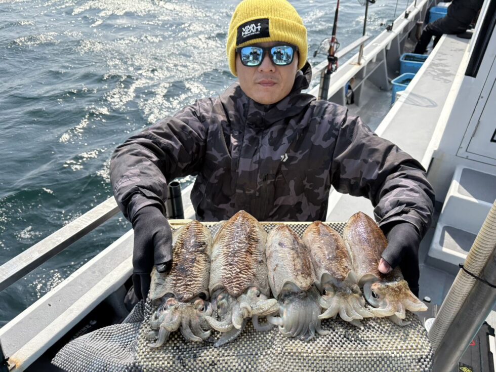 少人数でしたが船中45杯キャッチ！