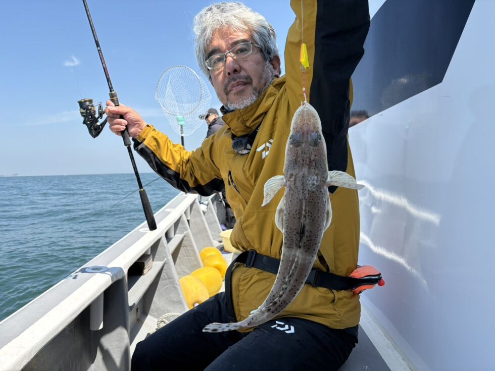大山沖イサキ釣り、一つテンヤ真鯛釣り、ウタセ五目釣り、予約受付中!