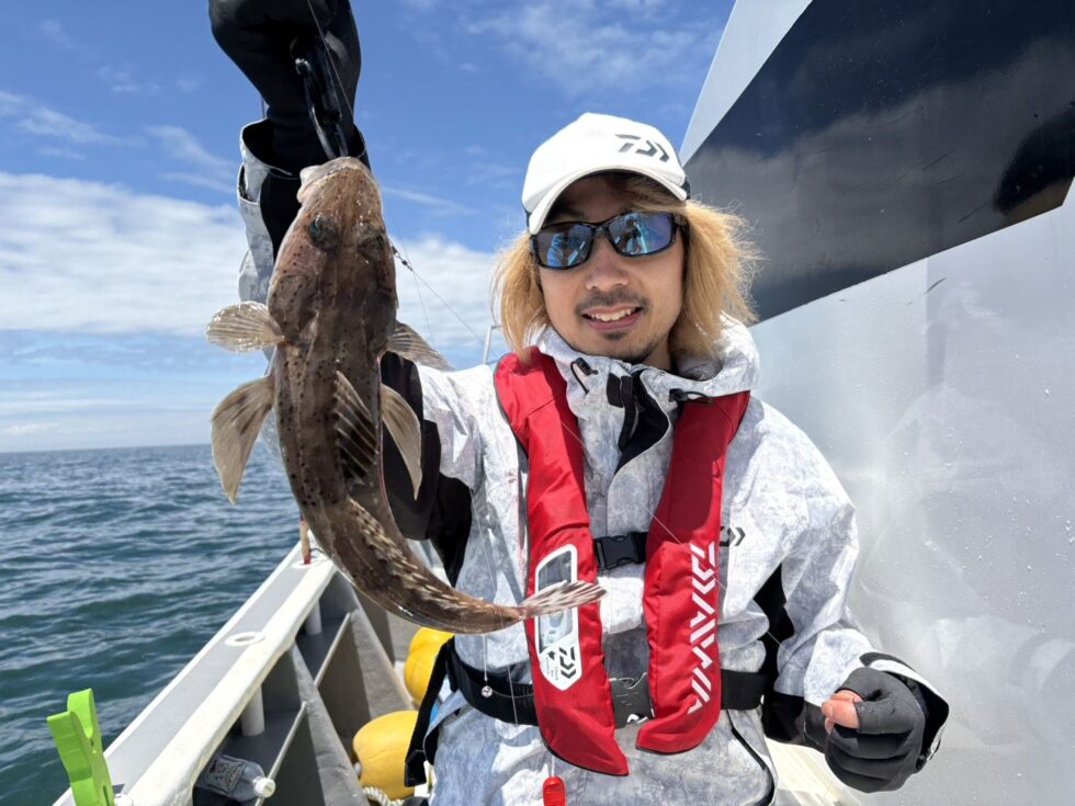 大山沖イサキ釣り、一つテンヤ真鯛釣り、出船中！