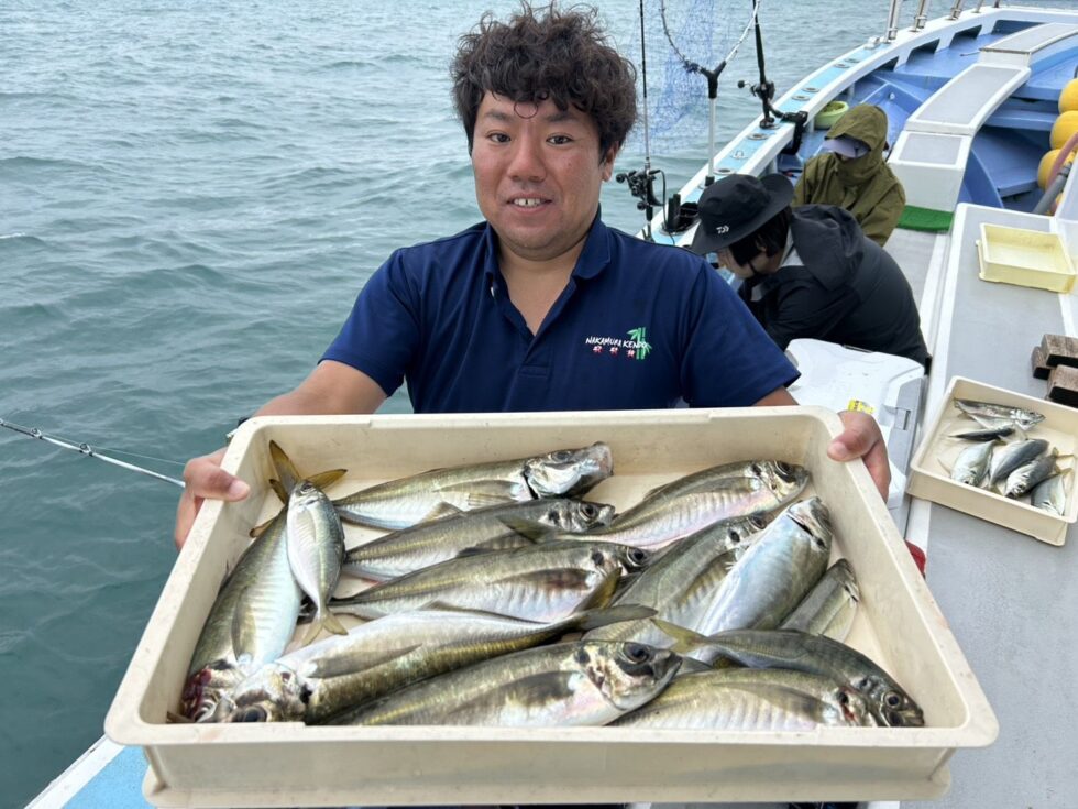 大山沖、大アジ絶好調ー！