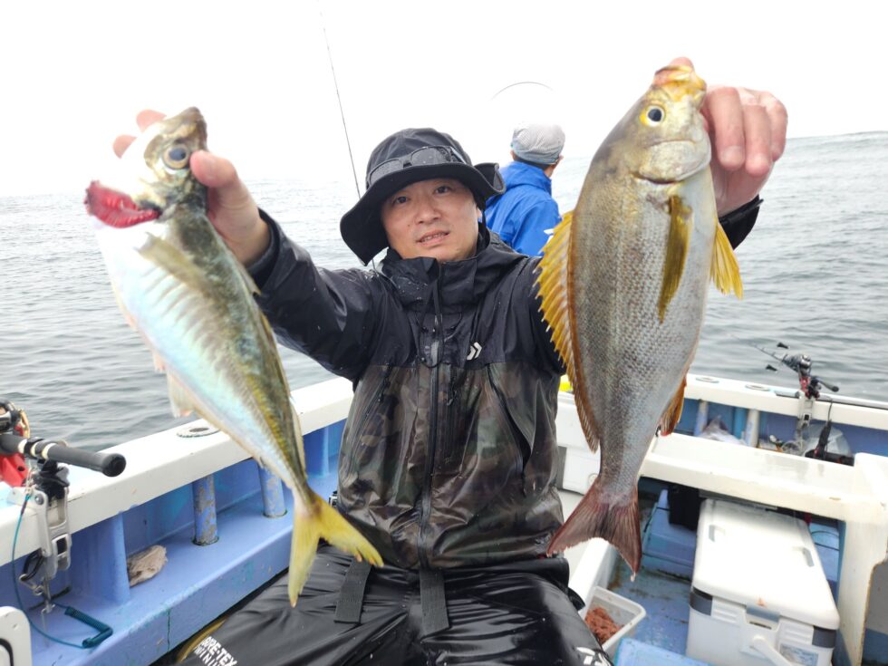 明日(月)出船確定です！朝の飛び入りOKですよ