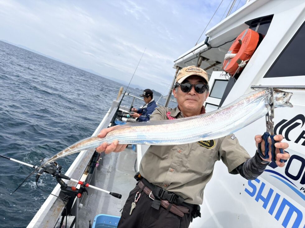 2隻分乗ゆったり釣行でした