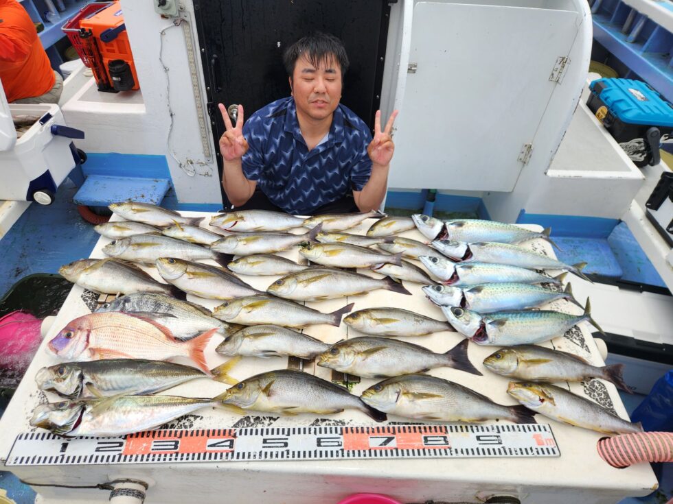 いつまで続くかわかりませんが早めの釣行お勧めです